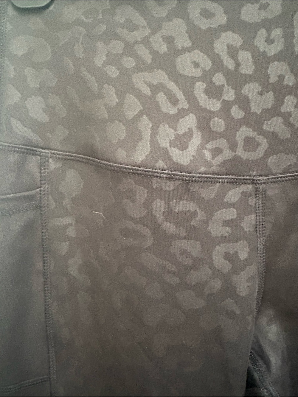 LegEnd Black Active Leggings - Logo Detail - Picture 2 of 3